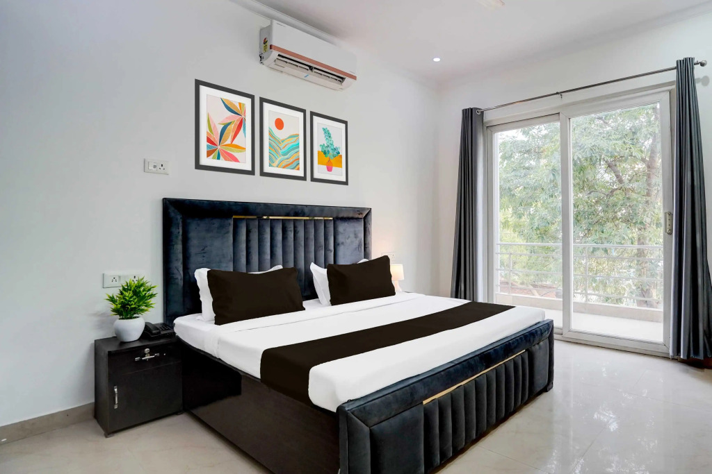 Collection O Sector 53 Golf Course Road