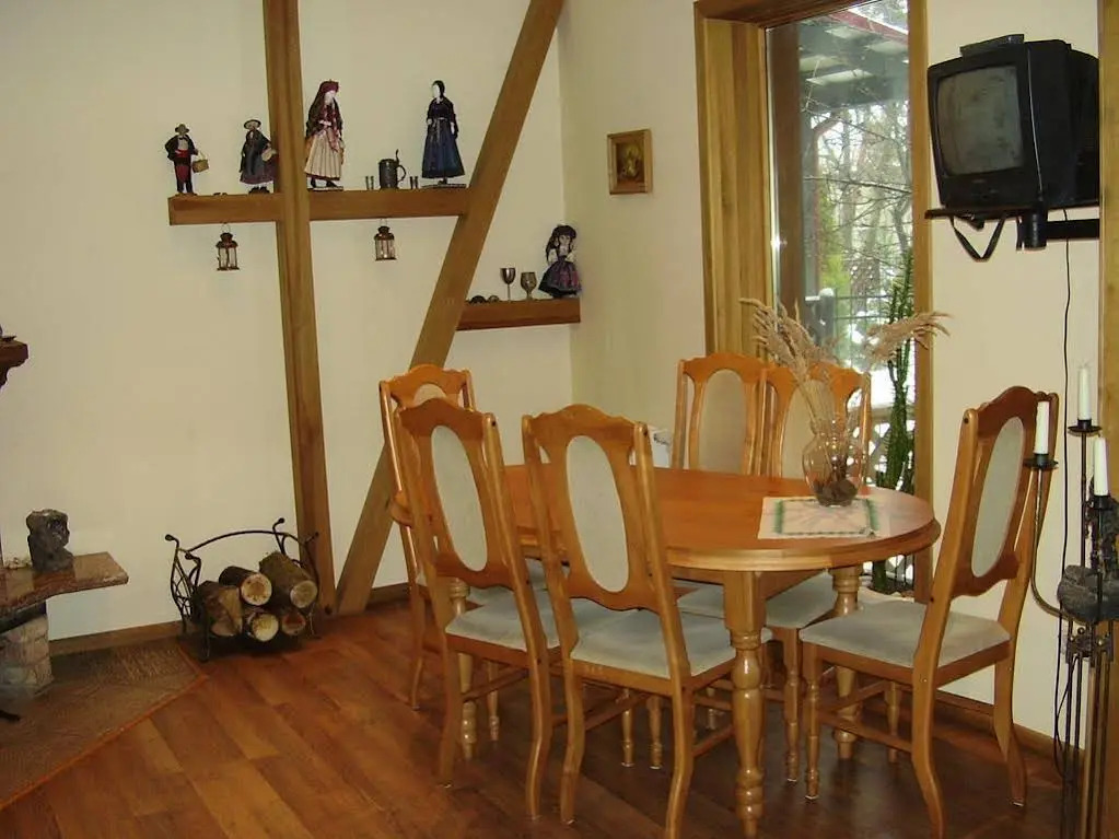 Vetros House