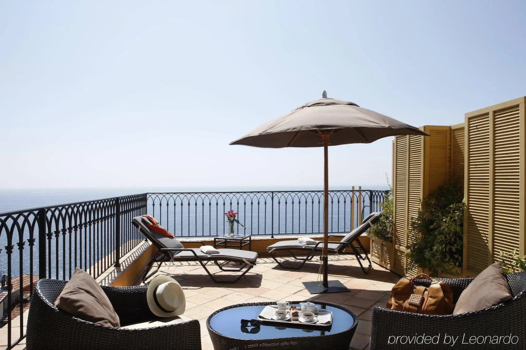 Hôtel La Pérouse Nice Baie des Anges