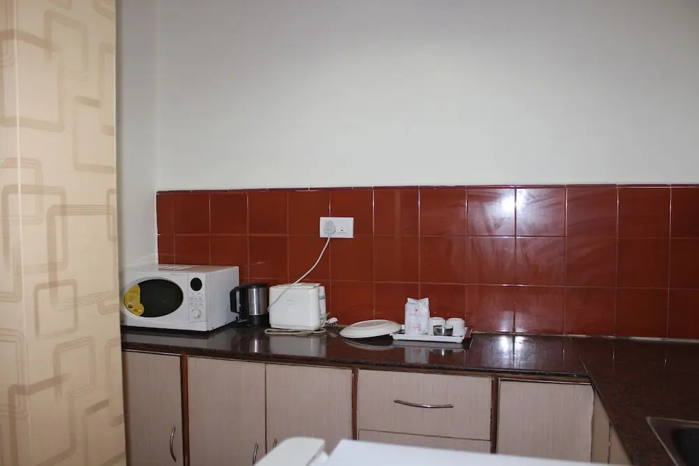 Maple Suites Serviced Apartments