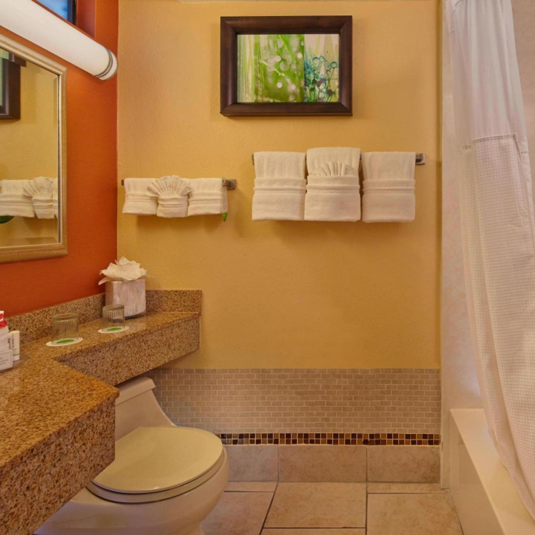 Courtyard by Marriott Key West Waterfront