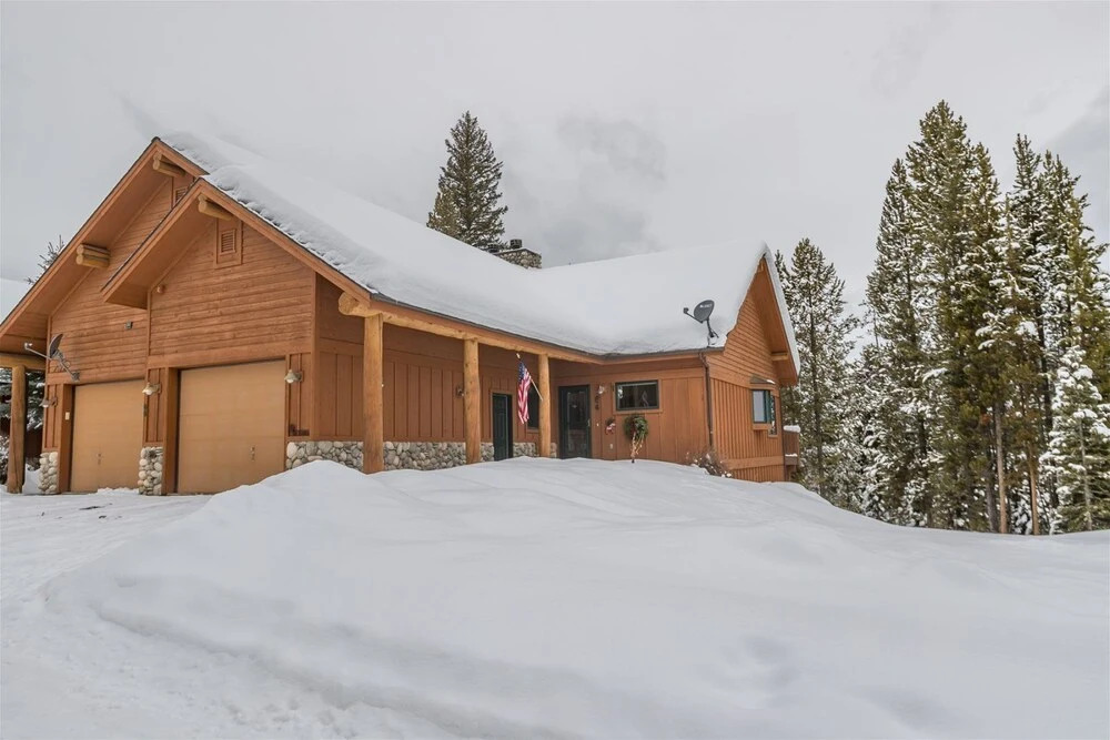 Big Sky - Pines E4