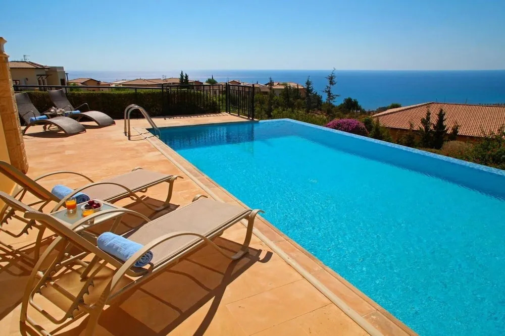 Aphrodite Hills Holiday Residences Junior Villas 3 Bedroom Junior Villa With Private Pool - Cc01