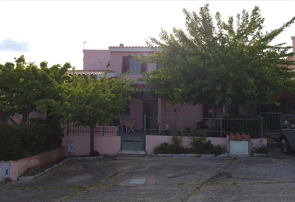 San Teodoro Suaredda Apartments