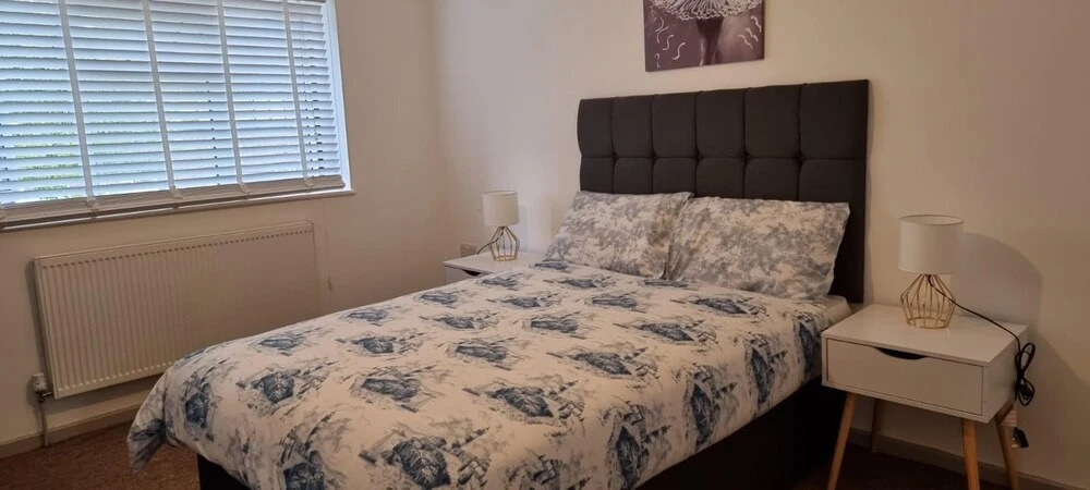 Remarkable 3-bed House With Garden in London