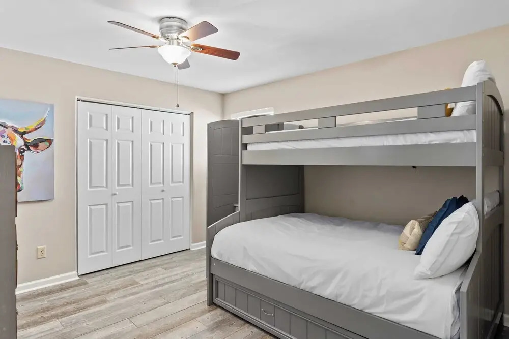 PCB Group-friendly Duplex w/ Pool, Backyard Lounge & 2 Kitchens
