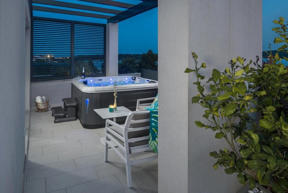 Nice Home in Medulin With Wifi and 5 Bedrooms
