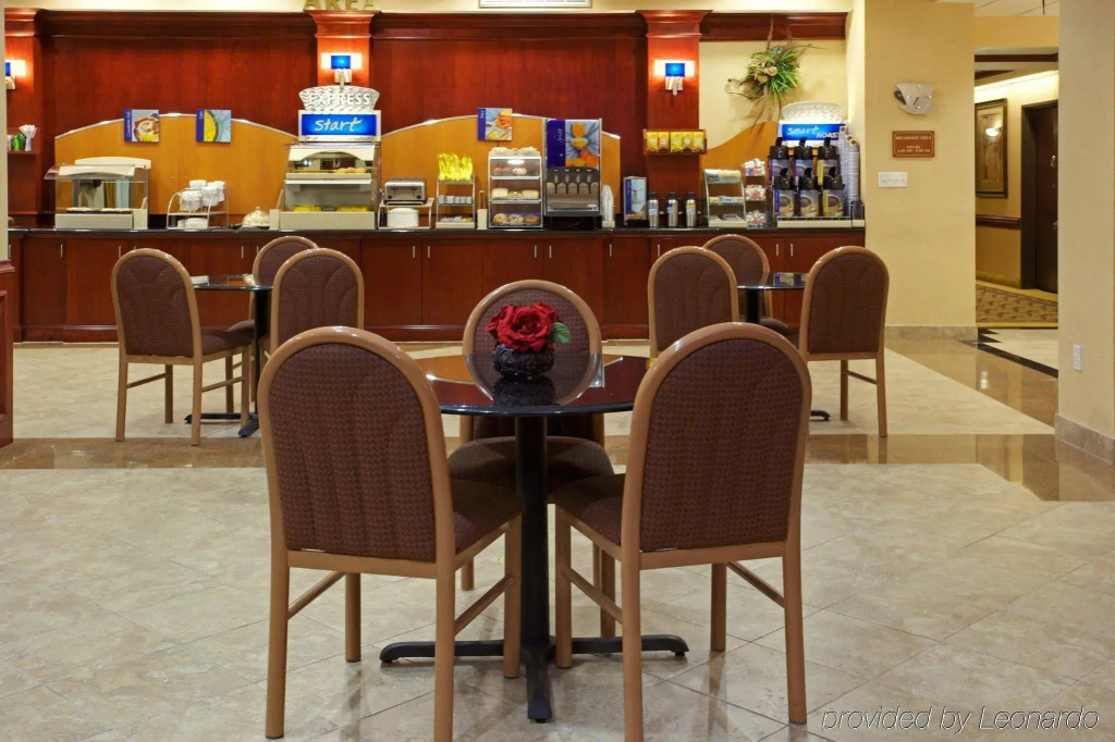 Holiday Inn Express & Suites Houston East by IHG
