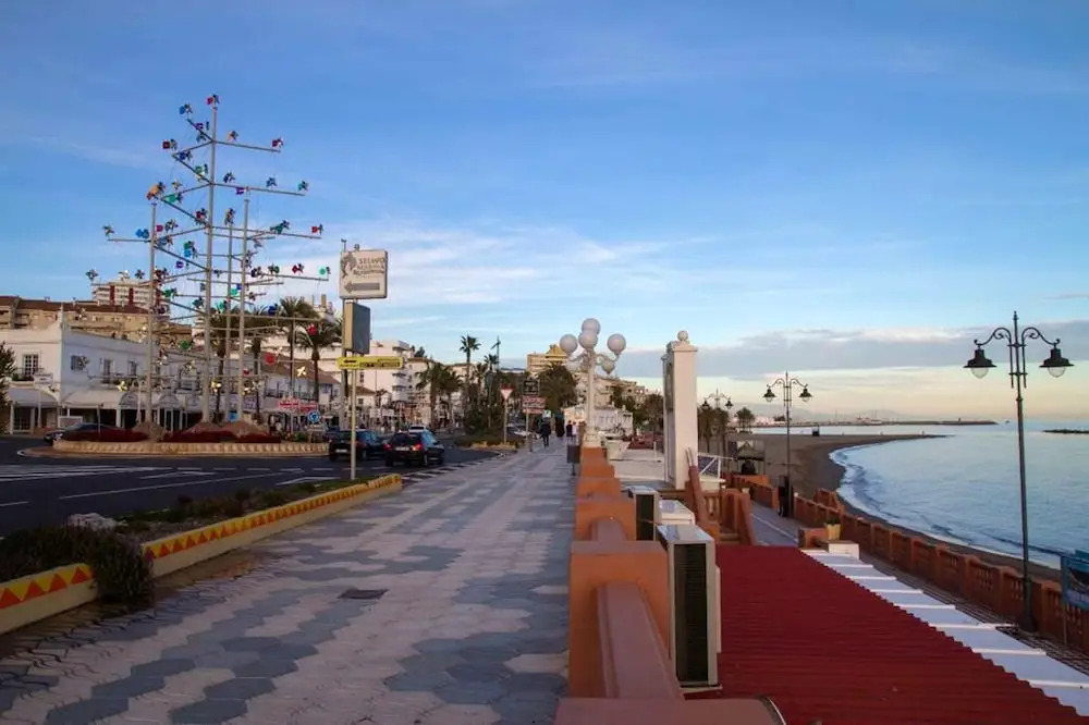 Apartment With one Bedroom in Arroyo de La Miel, Benalmádena Costa, With Wonderful City View and Wifi