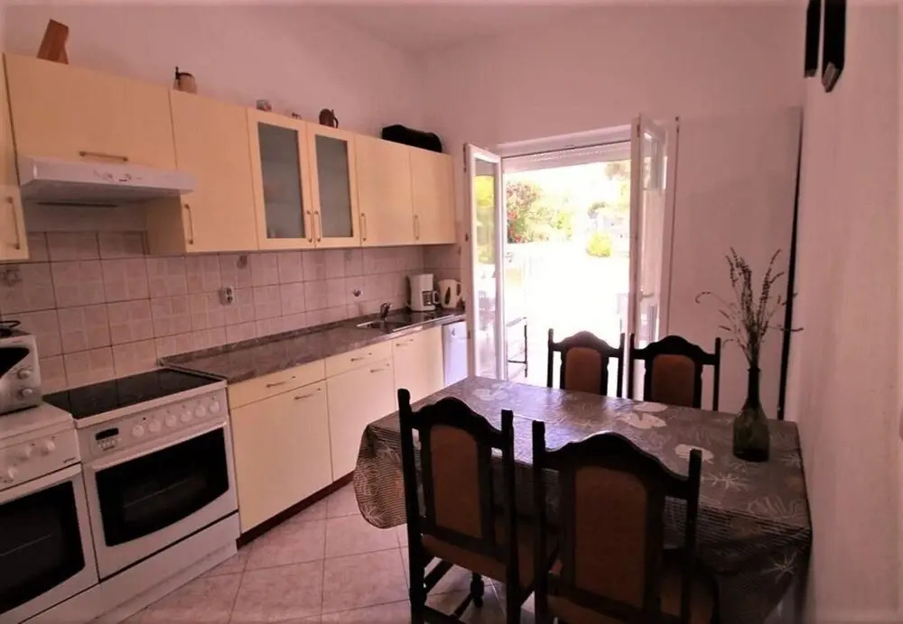 Apartments Mili