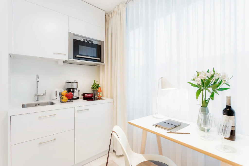 VISIONAPARTMENTS Zug - self check-in