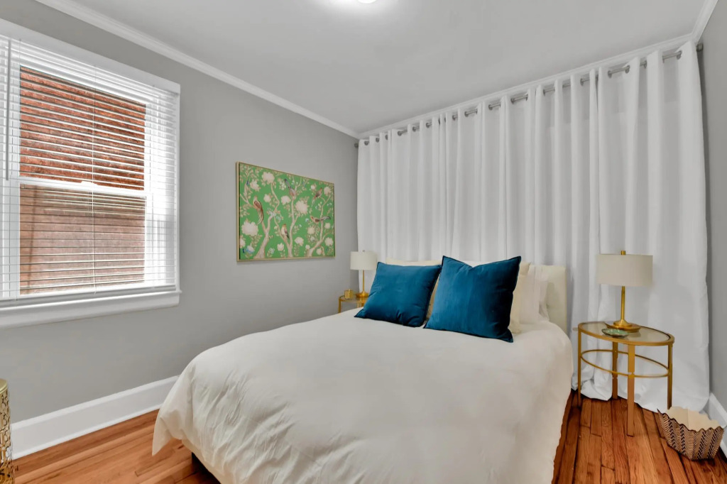 Stunning Apartment near Palmer Park/Free Parking