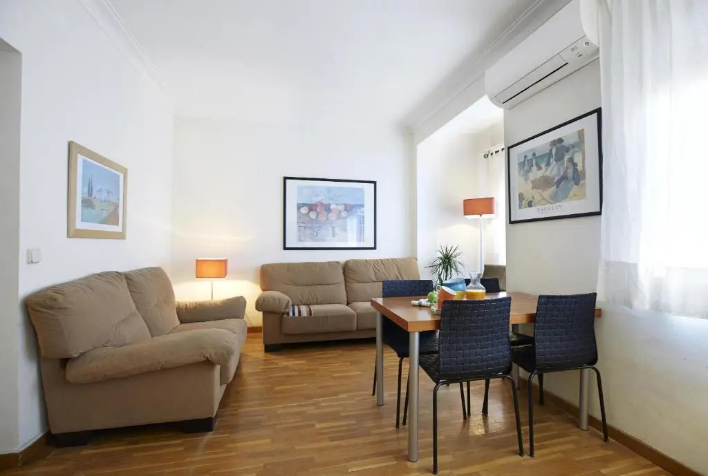 Apartamentos Calvet