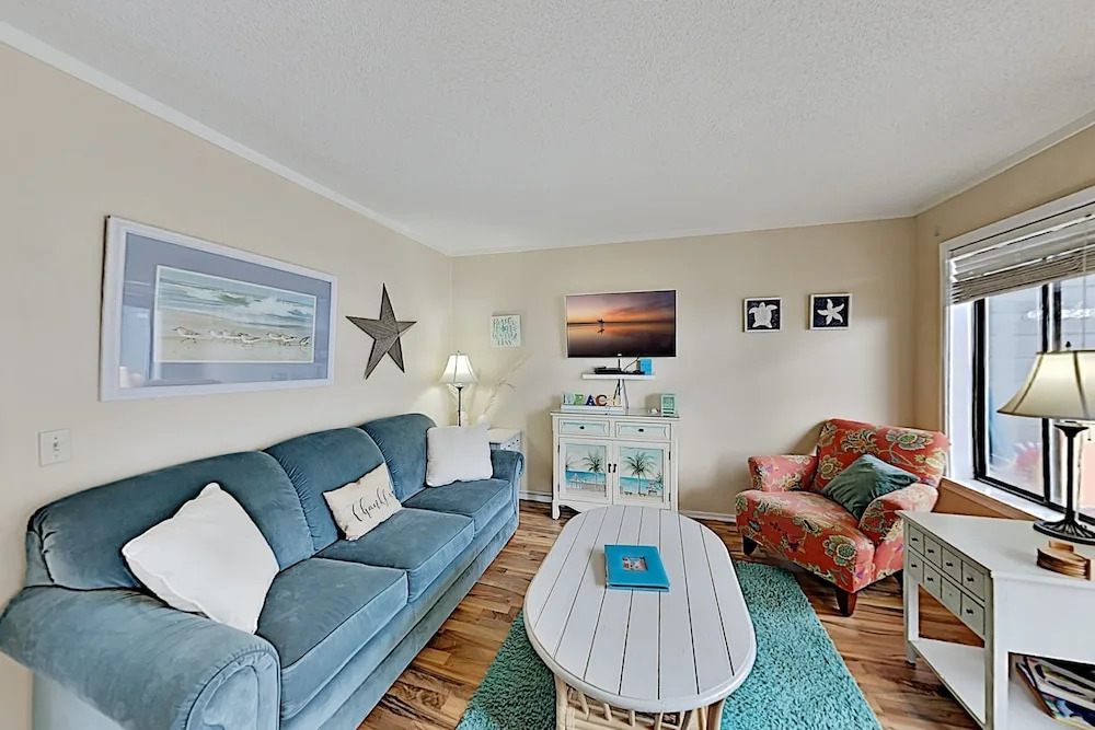 Mbre148a 2 Bedroom Condo