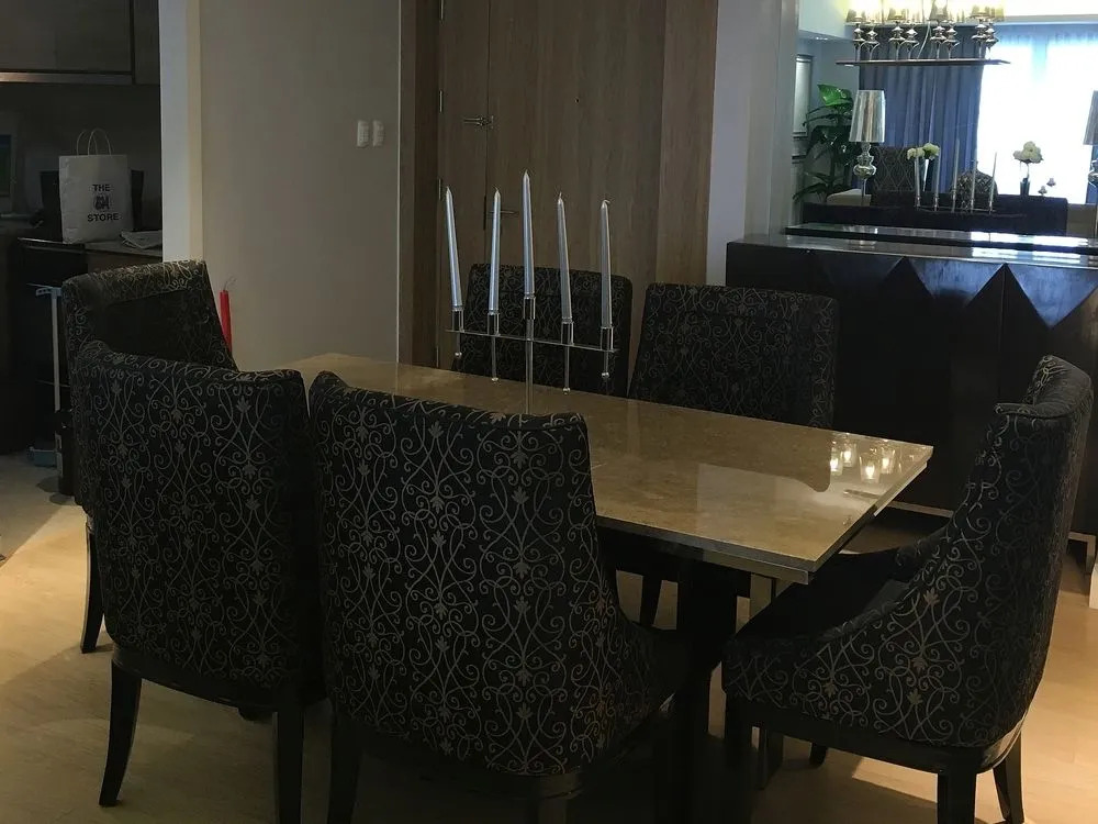 Shang Luxury Suites