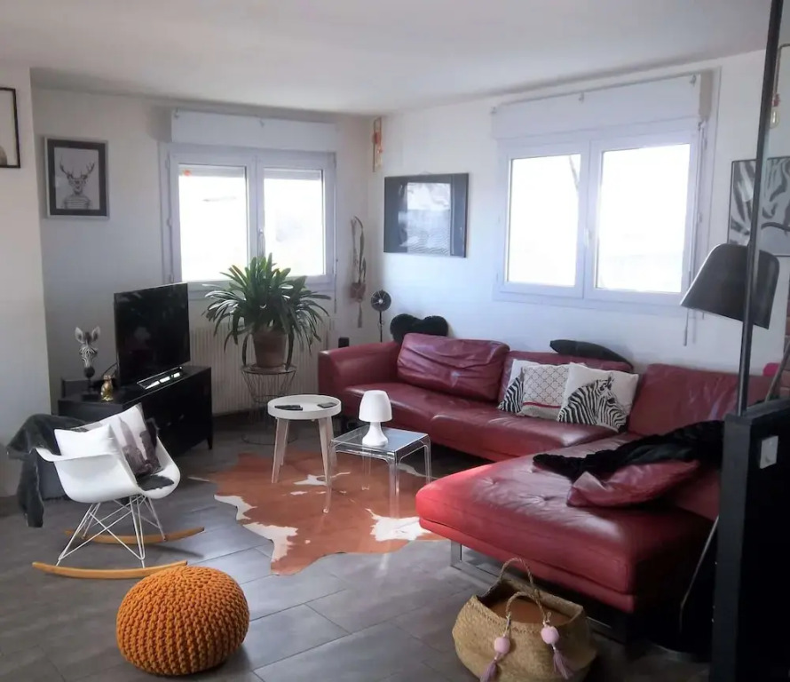 Unusual duplex with garden