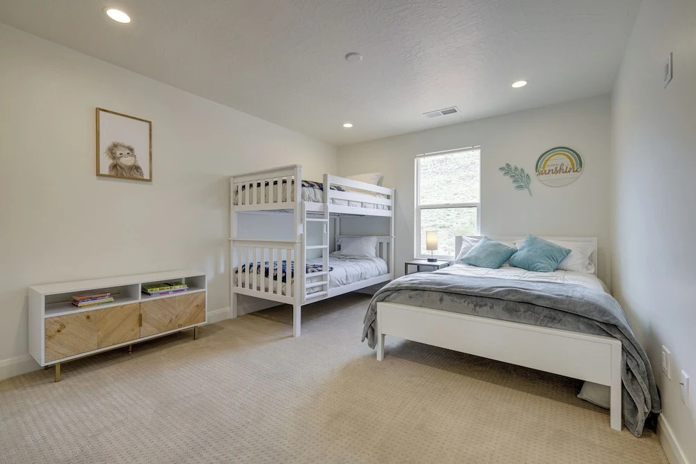 Sleek + Modern Home Rental Near Red Cliffs!