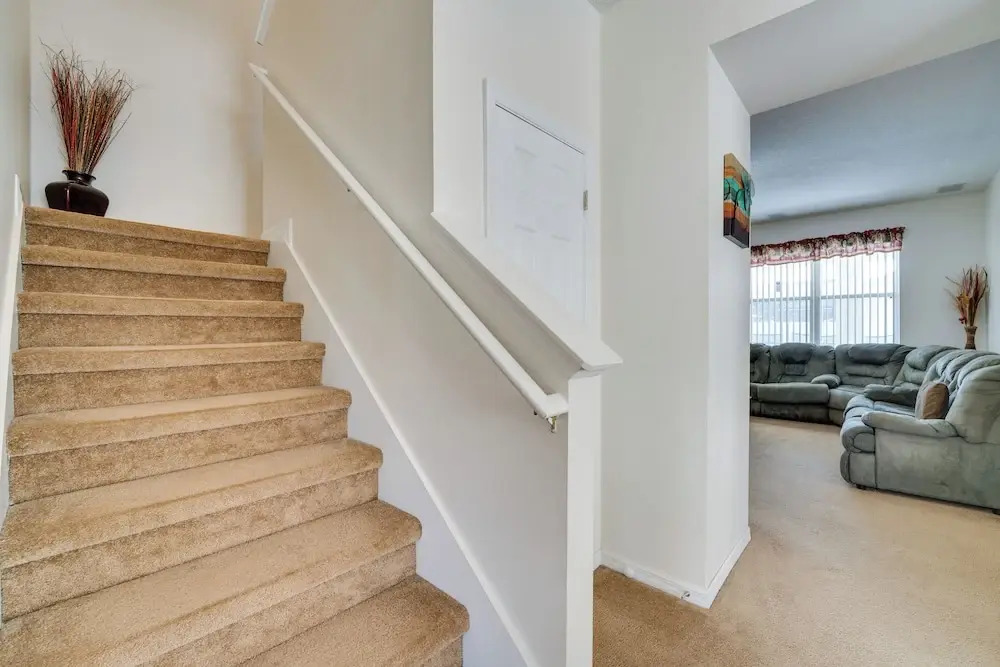Spacious Kissimmee Villa w/ Private Pool & Hot Tub