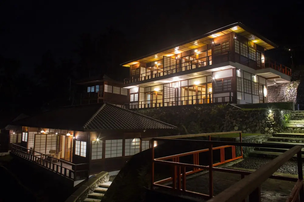 Suarapura Resort & Spa