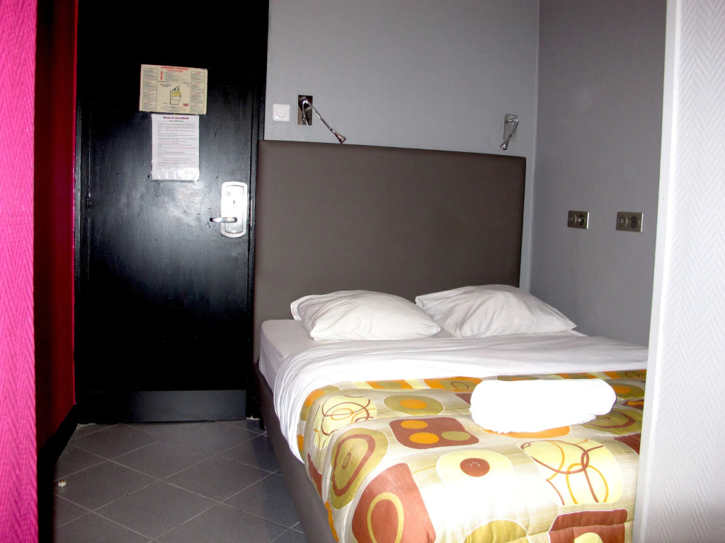 Peace & Love Hostel