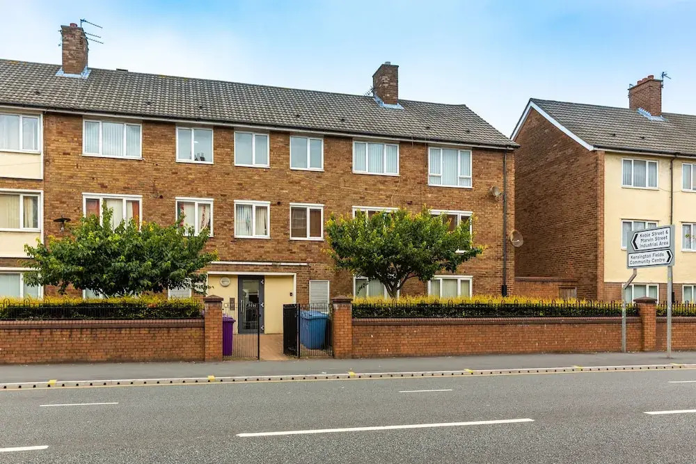 6-bed Apartment in Liverpool