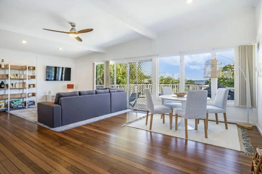 Yaringa 13 Seaview Street