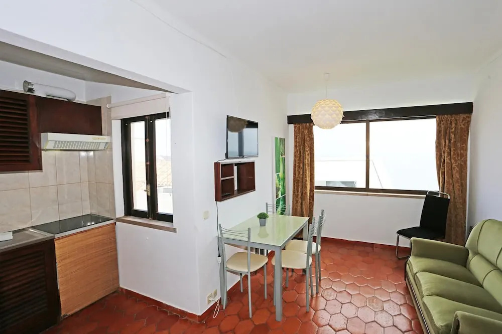 V 05 - Apartment 5 in Seacliff Albufeira