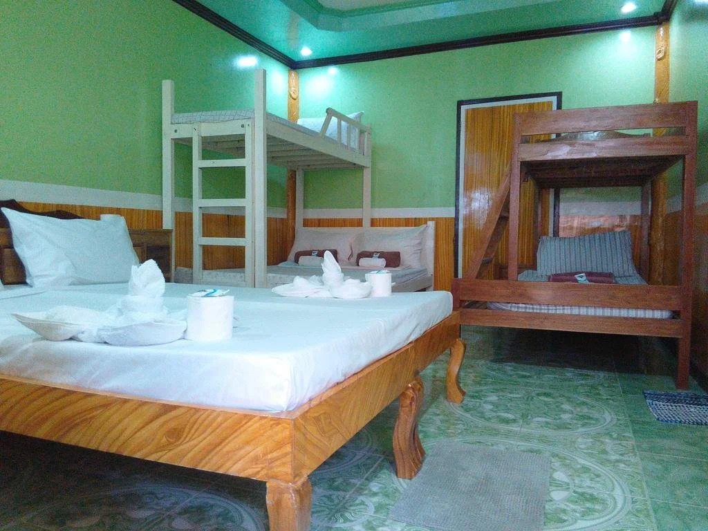 Talindak Beach Cottages