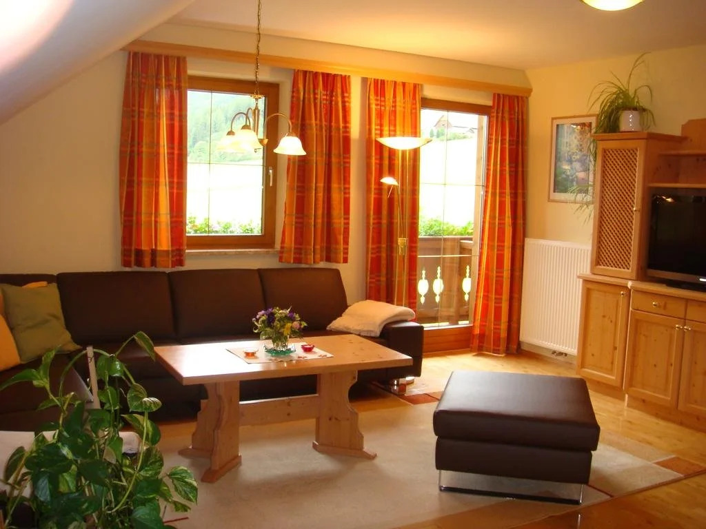 Ferienwohnungen Haus-Holzer