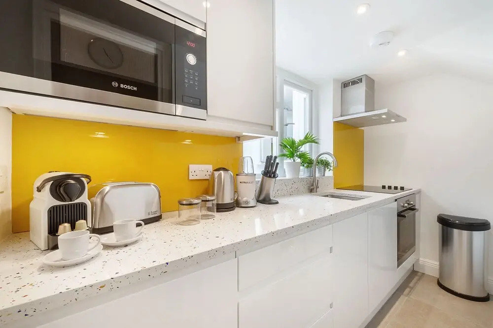 Marylebone - Wyndham Street apartments by Viridian Apartments