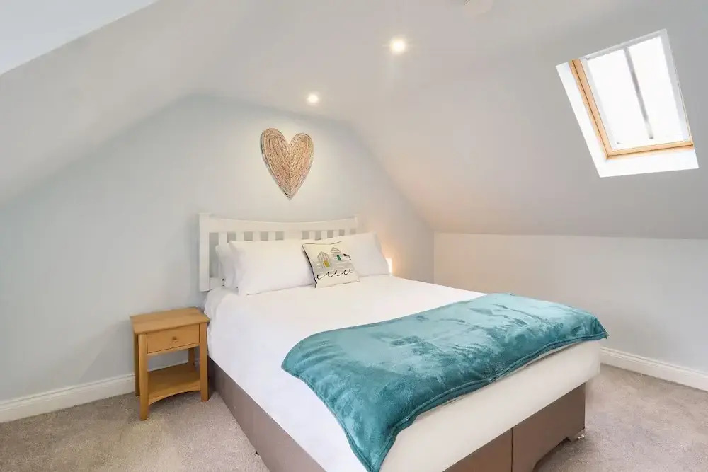 Host Stay Aurora