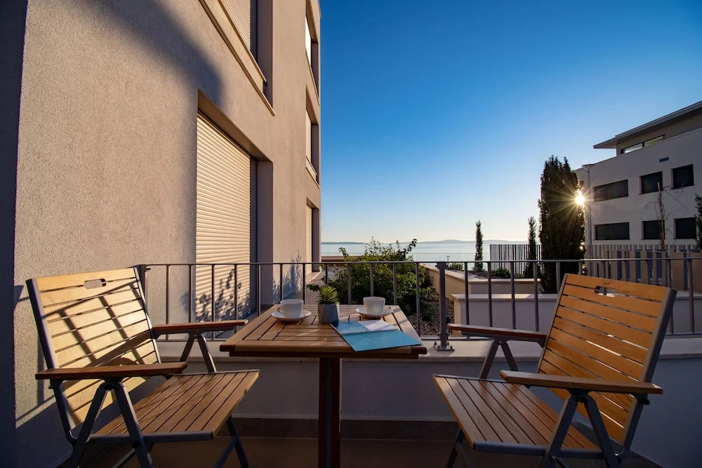 Eol Apartments Split Žnjan Beach