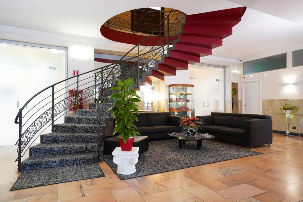 Hotel Plaza
