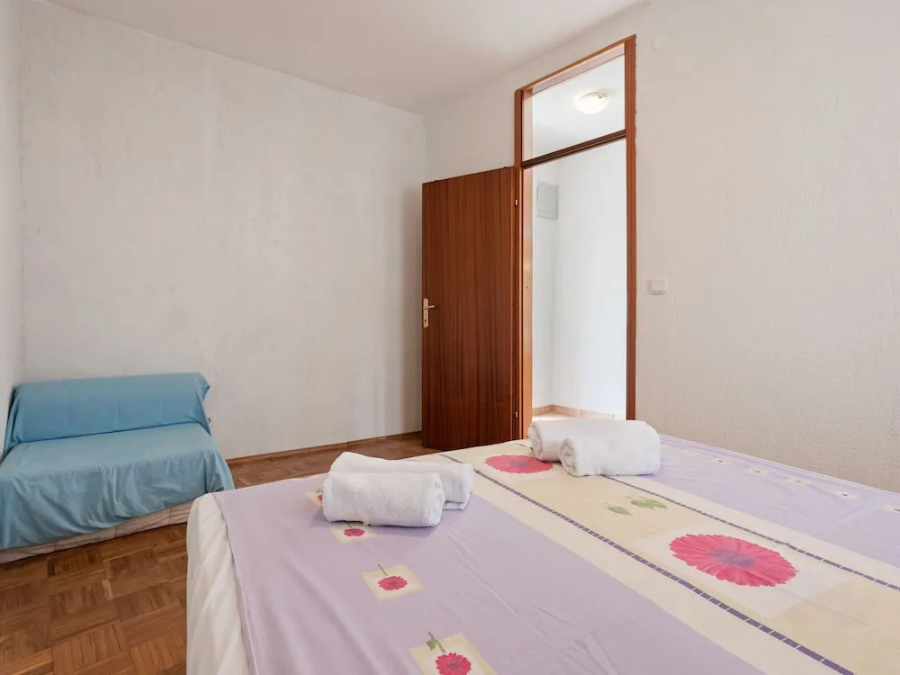 Quaint Apartment in Pu?iš?a With Balcony