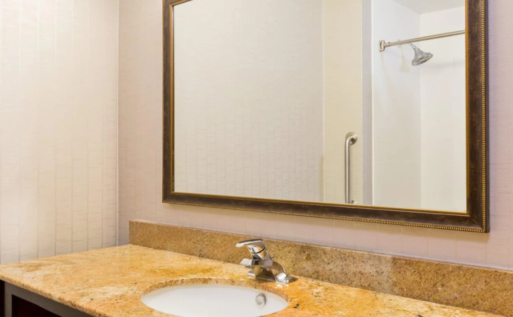 Holiday Inn Express Palestine by IHG