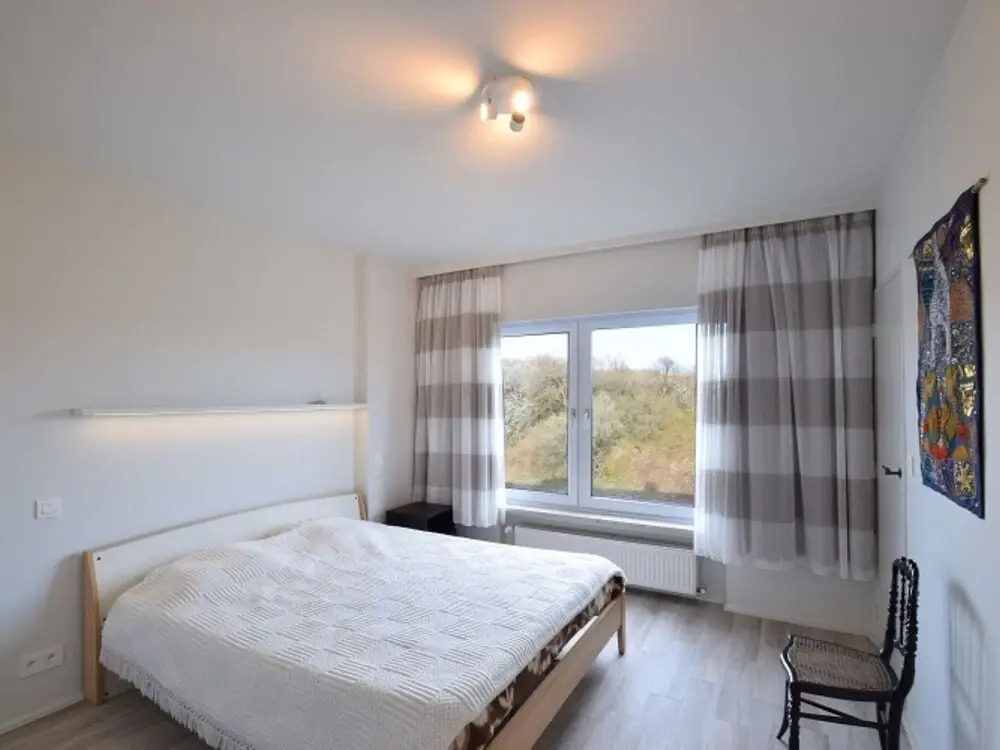 Stylish Stay by the Sea