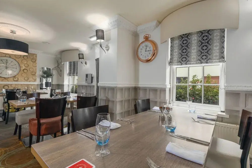Georgian House Hotel