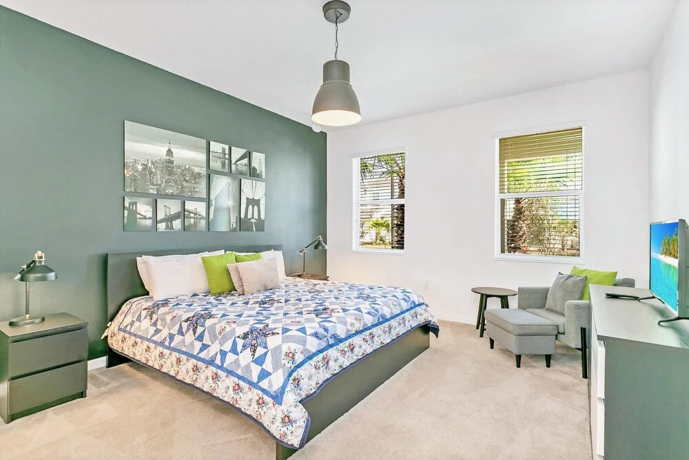 10br Luxury Home Near Disney w Pool Games Room