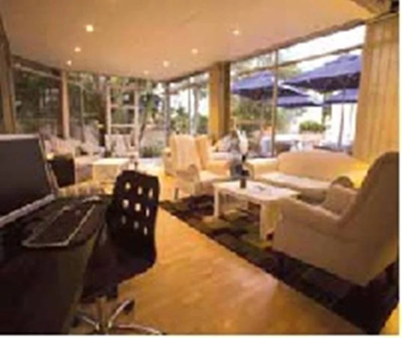 Silver Oaks Boutique Hotel