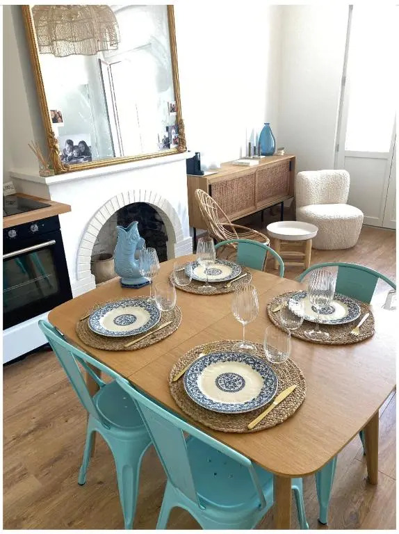 Luminous Apartment 2 minutes walk from beach 2 bedrooms 5pers