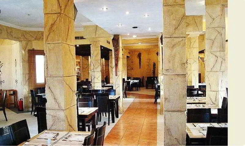 Gardenia Plaza