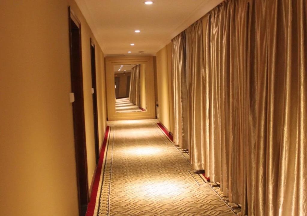 Diamond Hotel