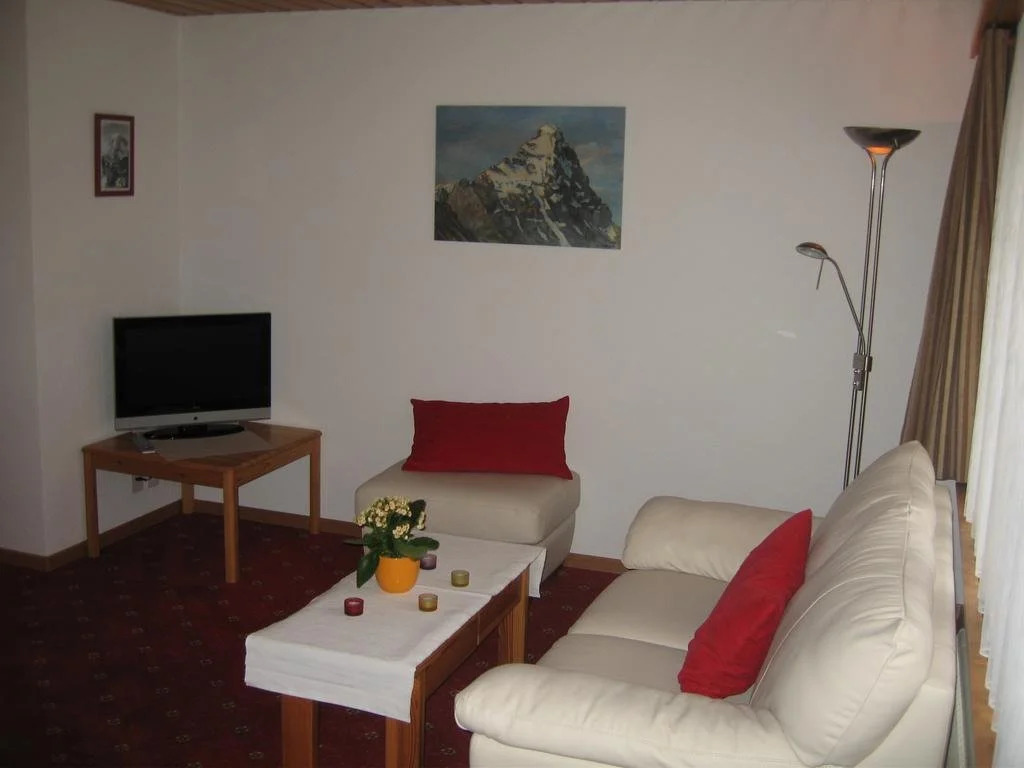 FERIENWOHNUNGEN Chalet Hohturnen