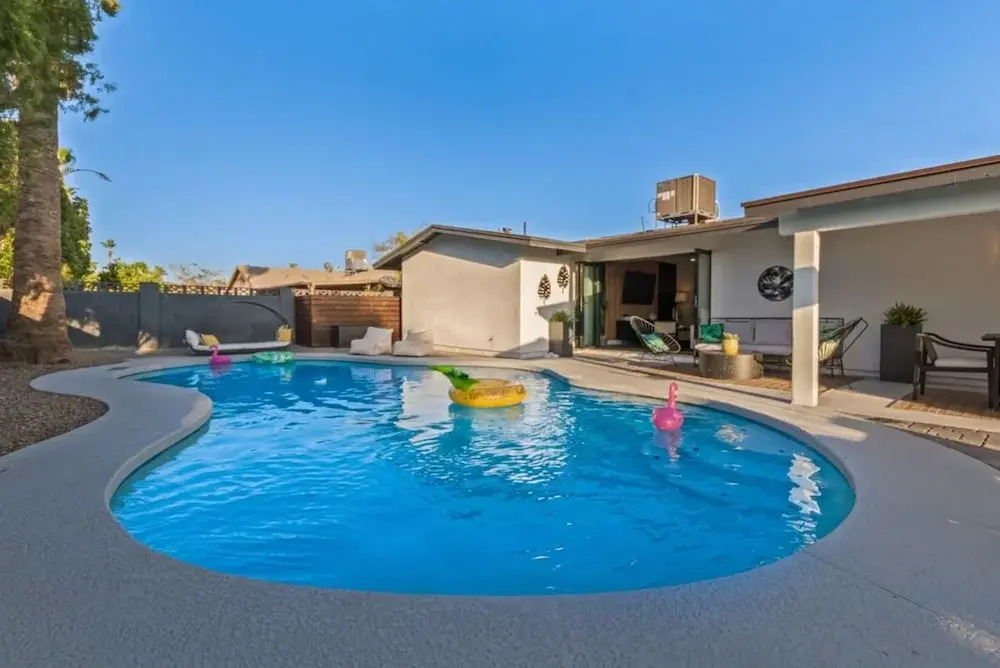 Casa Paradiso Pool Firepit Al-fresco Living