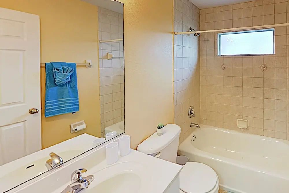 New Listing! W/ Quiet Locale & Screened Lanai 3 Bedroom Home