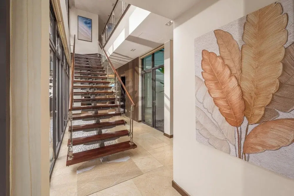Ocean Villa Da Nang 4BR 5 Beds, Private Pool and Kitchen