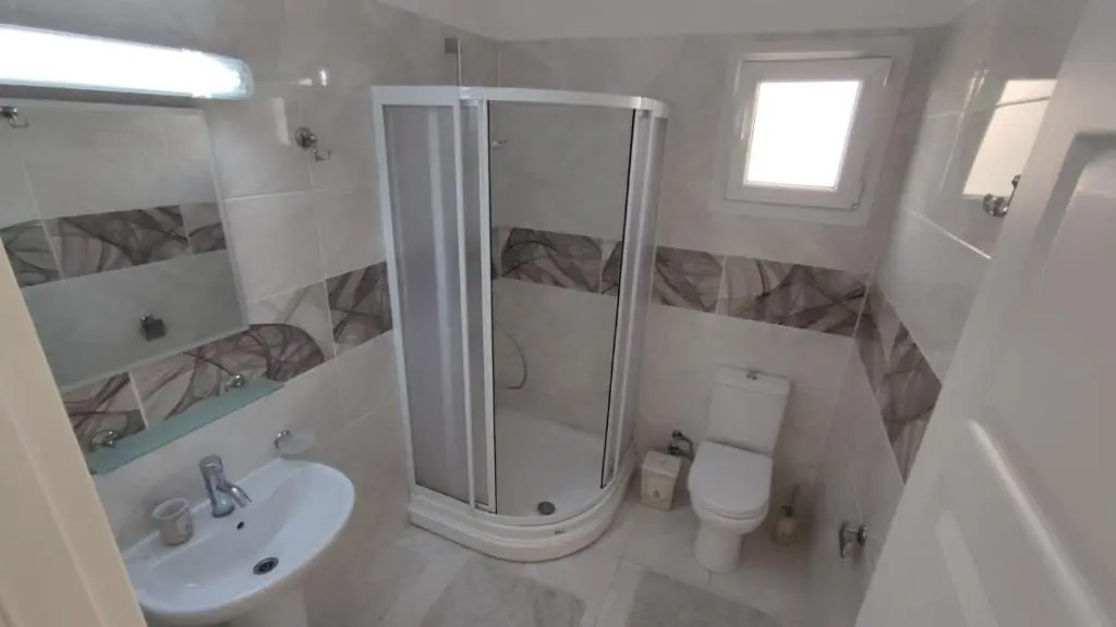 Royal Sun Holiday Villa, 2 Bedroom Semi-detached