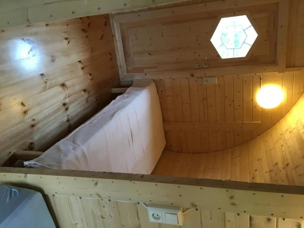 Framtid Camping Lodging Barrels