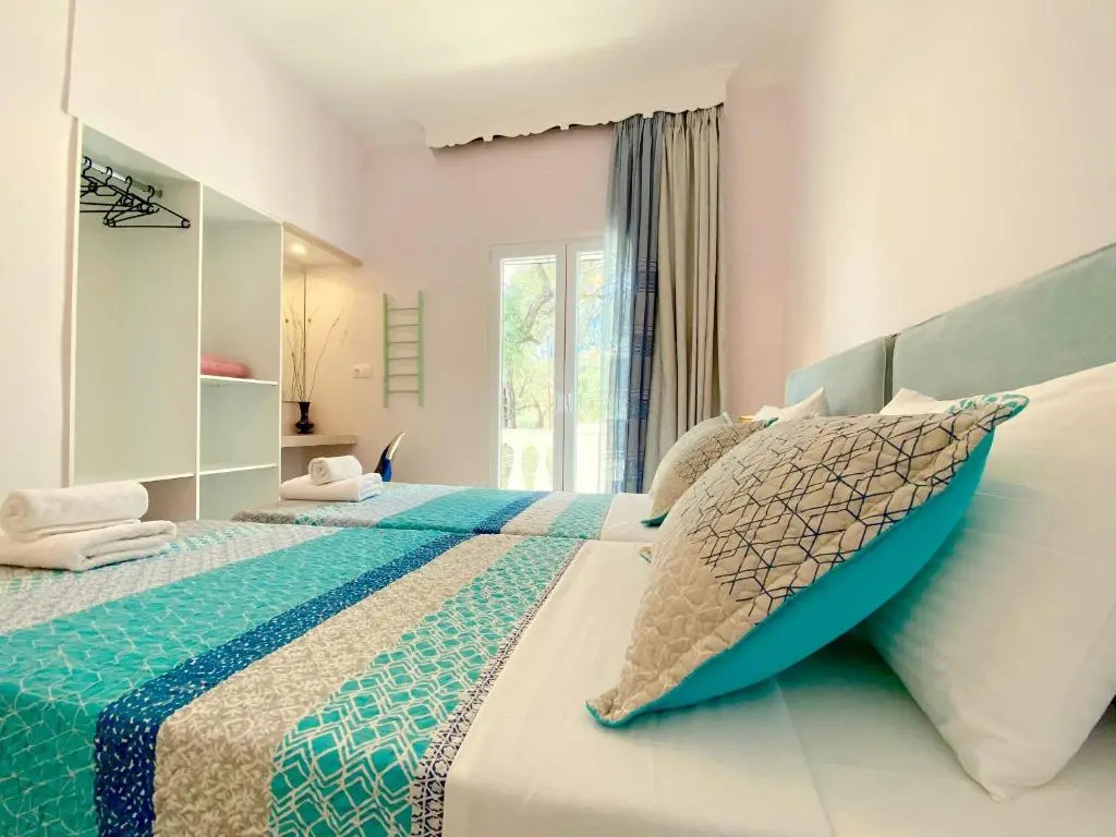NISSAKI SUNLIGHT by Sealand Villas