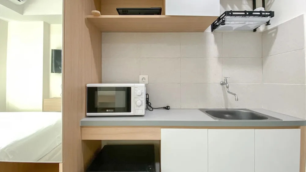 Restful And Tidy Studio At Osaka Riverview Pik 2 Apartment